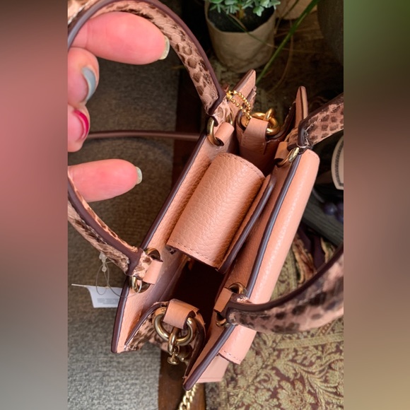 Authentic COACH Pebbled leather/Snakeskin embossed top handle crossbody/Satchel - Picture 6 of 13